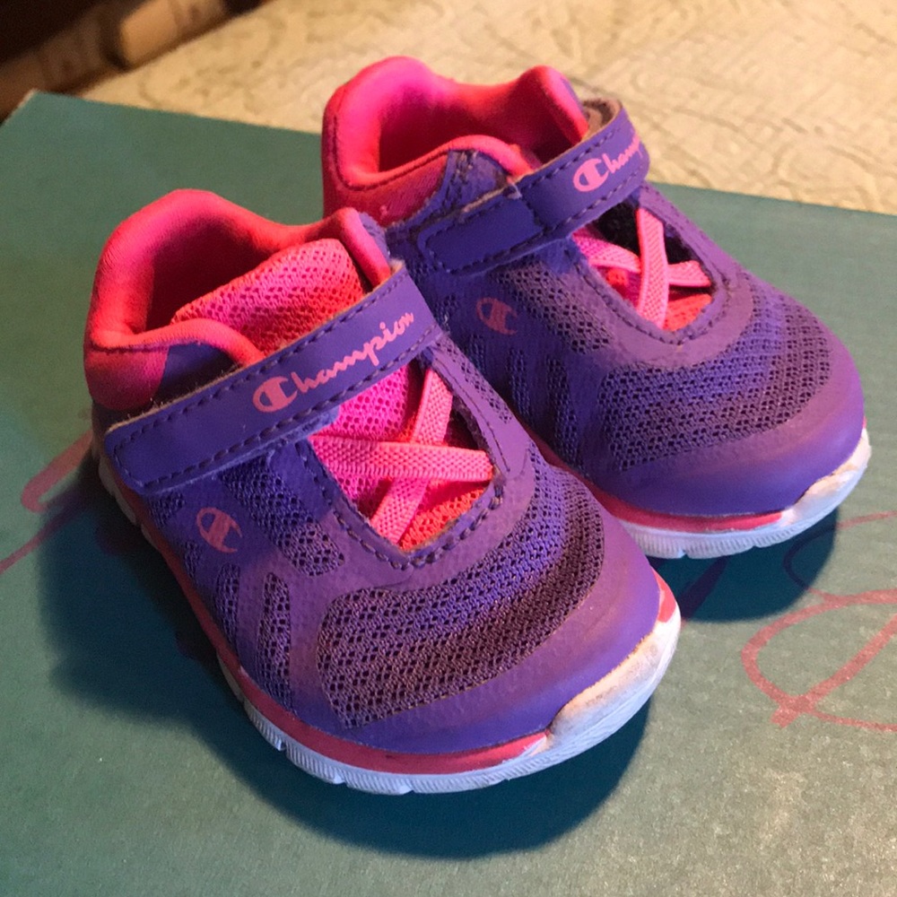 Champion baby shoes